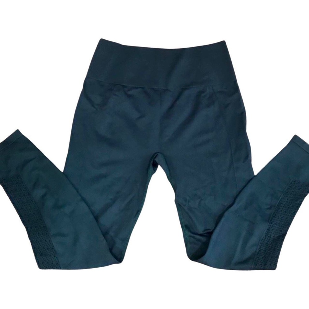 Fabletics teal leggings